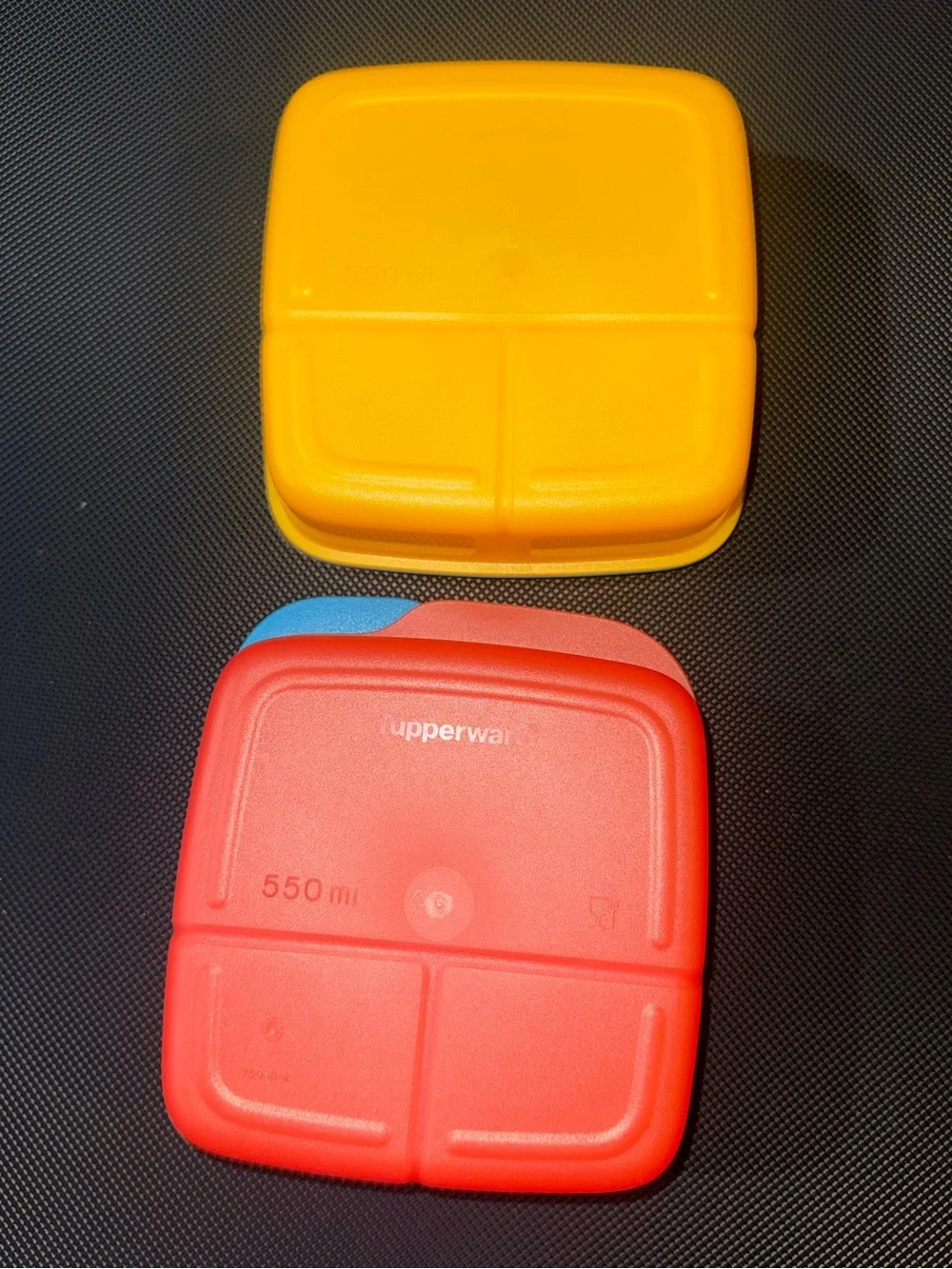 NEW Set of 2 Tupperware Divided Bento Lunch Boxes 550ml 3-Compartment Blue Lids